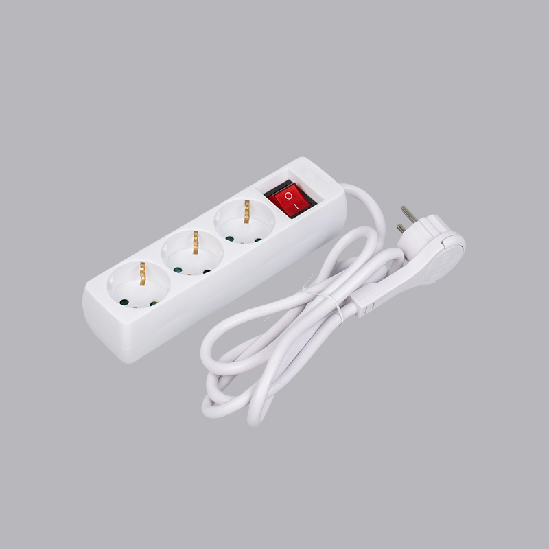 LOB-03KL Multipresa a 3 vie di forma rettangolare di tipo tedesco con anello di trazione e presa multipla con interruttore